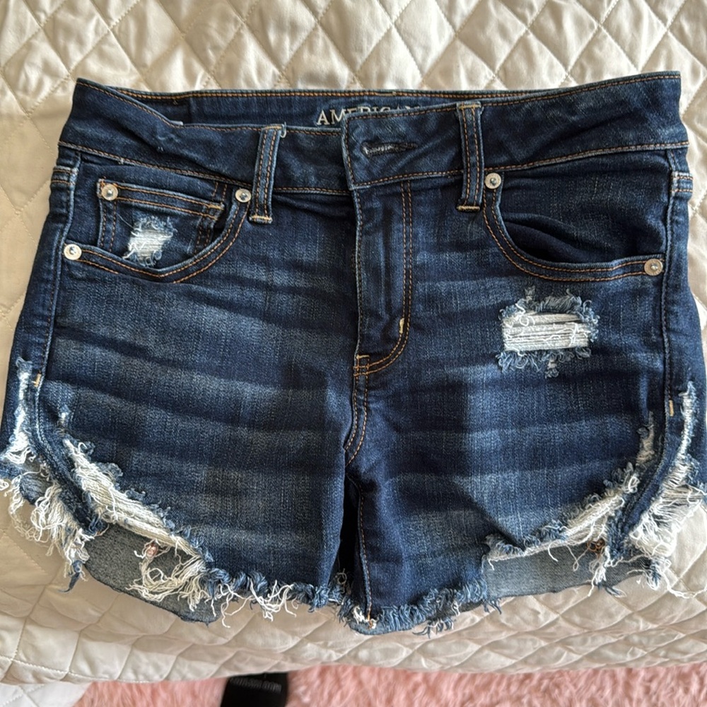 Blue Jean American Eagle shorts..